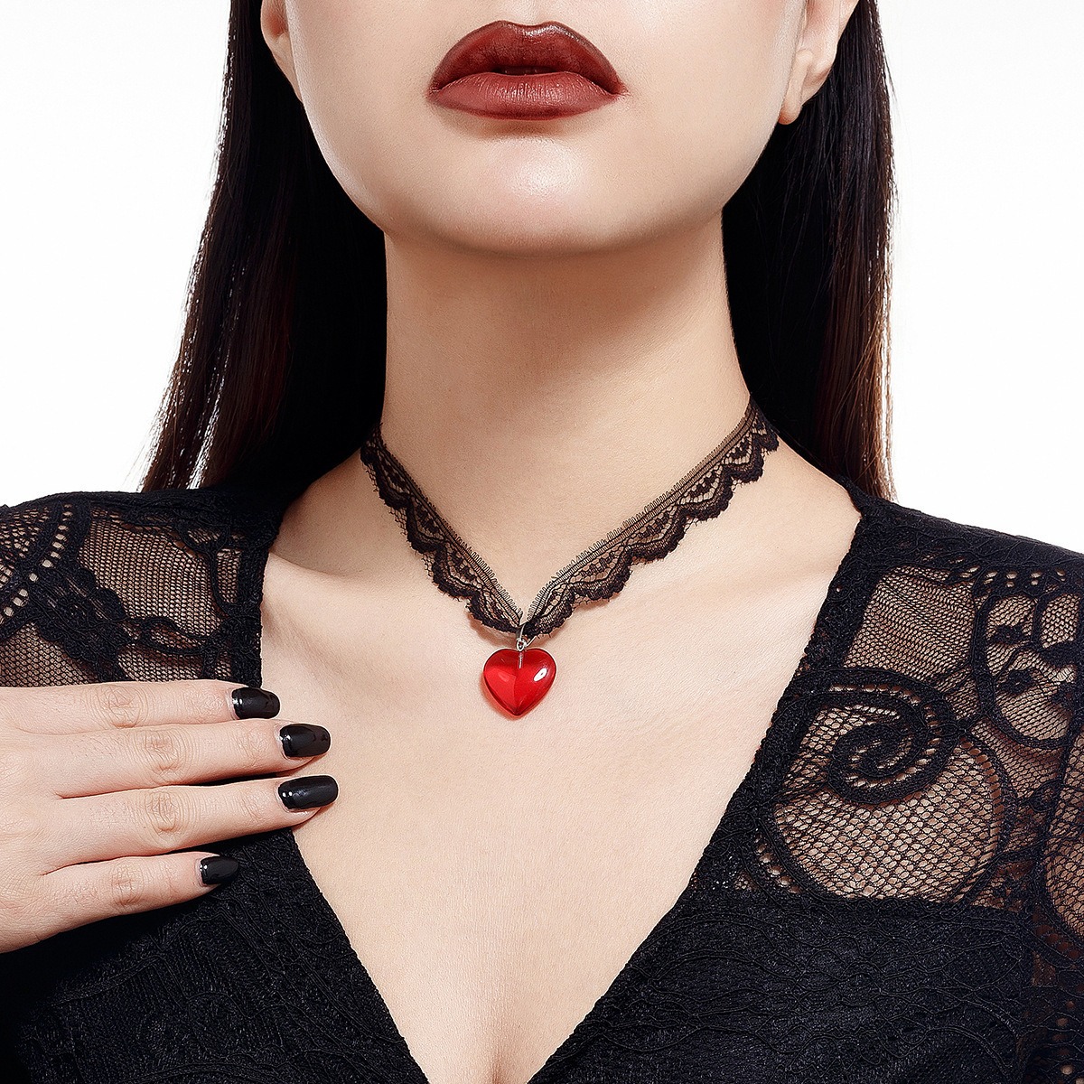 Cross border Black Cross Love Pendant Necklace for Women with Sweet and Cool Ins Style Multi layer Lace Neck Chain in Europe and America