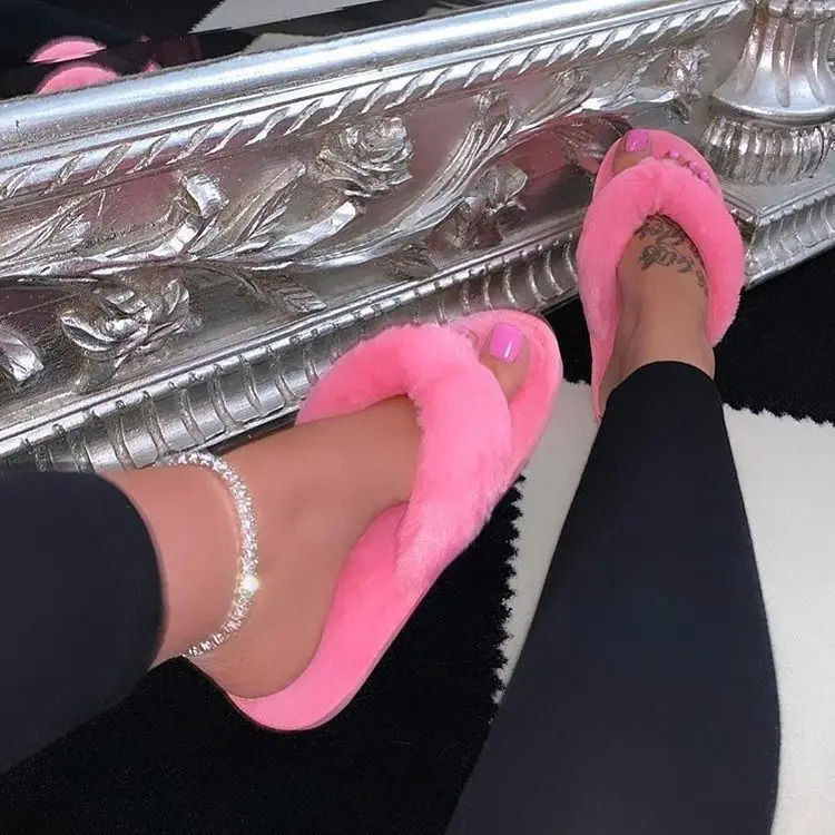 Womens Thick Bottom Non slip Plus Size Slippers Autumn/Winter Indoor Cotton Sandals Womens Ruffle Flip Cover 241031