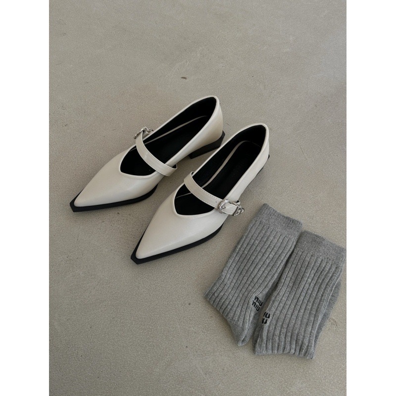 Designer New Women Flat With Buckle Fashion Pointed New Toe Ladies Flats Shoes Sgback Female Sandals Mules