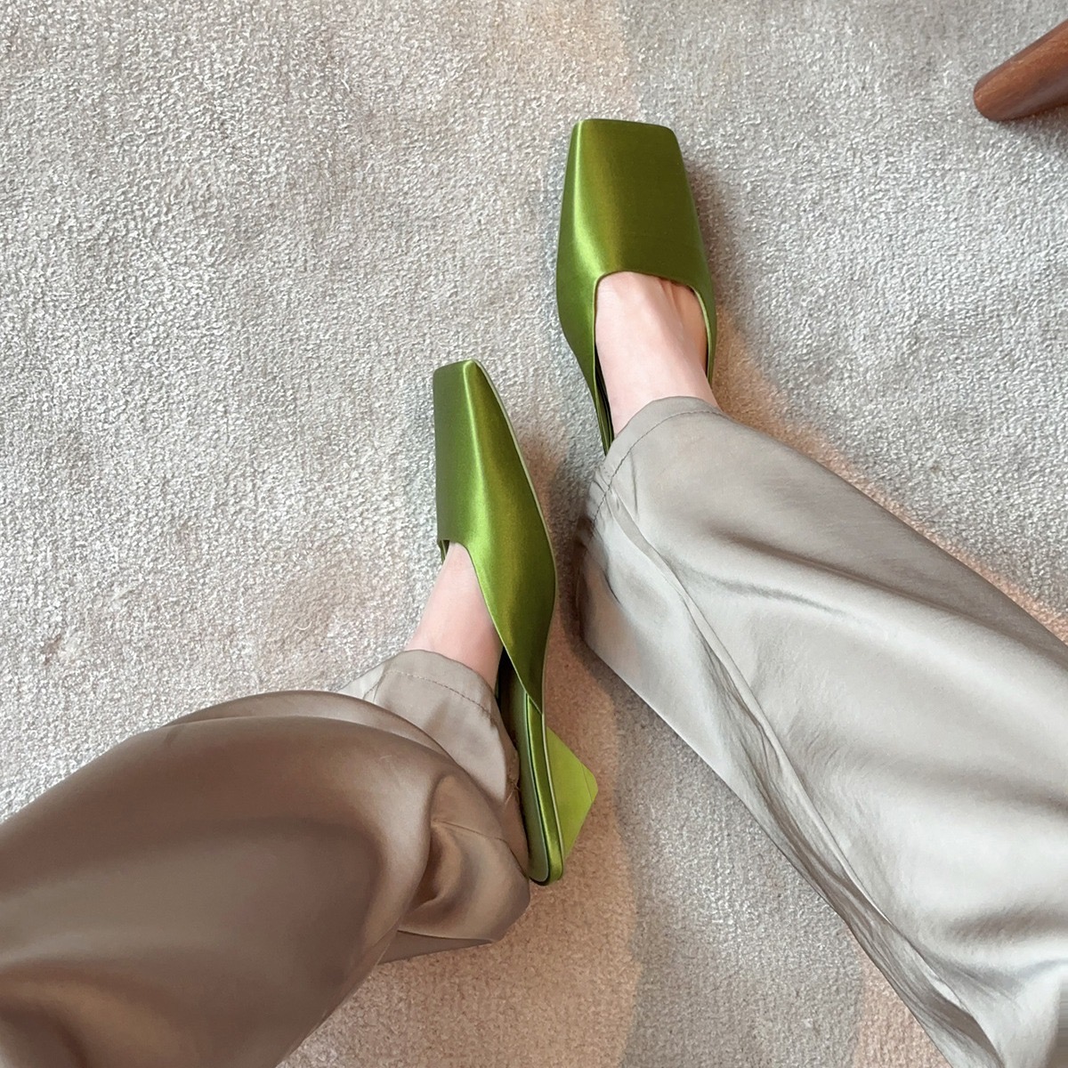 Square Summer Head Shallow Mouth Satins Triangle Slippers Fashion Minimalist Retro Commuting Casual Low Heel Sandals