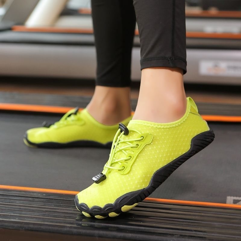 Designer shoes Hard pull yoga, men's women's river tracing deep squat indoor fitness shoes, anti slip soft soles, running, jumping, and rope