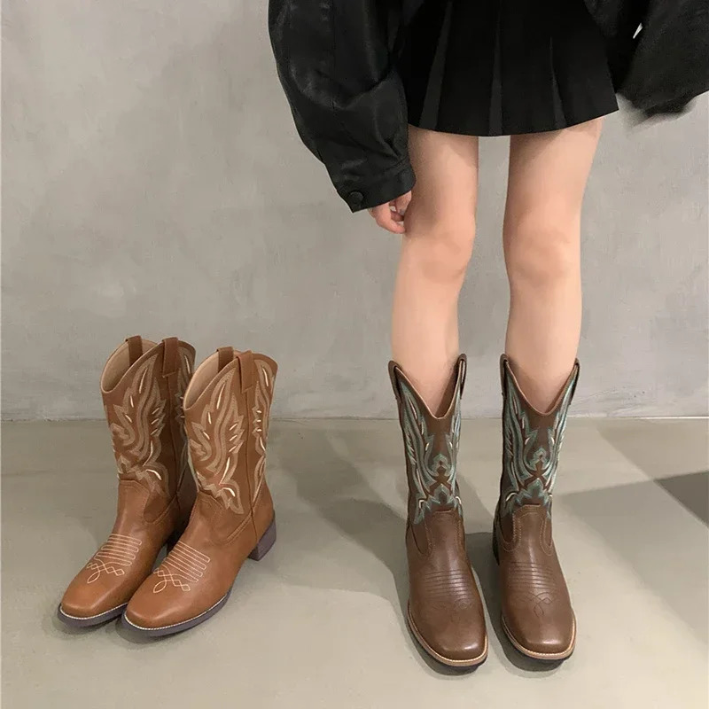 Lanjia Retro Style Embroidery Women Western Cowgirl Boots Fashion Zippers Mid Calf Booties Square Heels Autumn Winter Shoes B Ce E