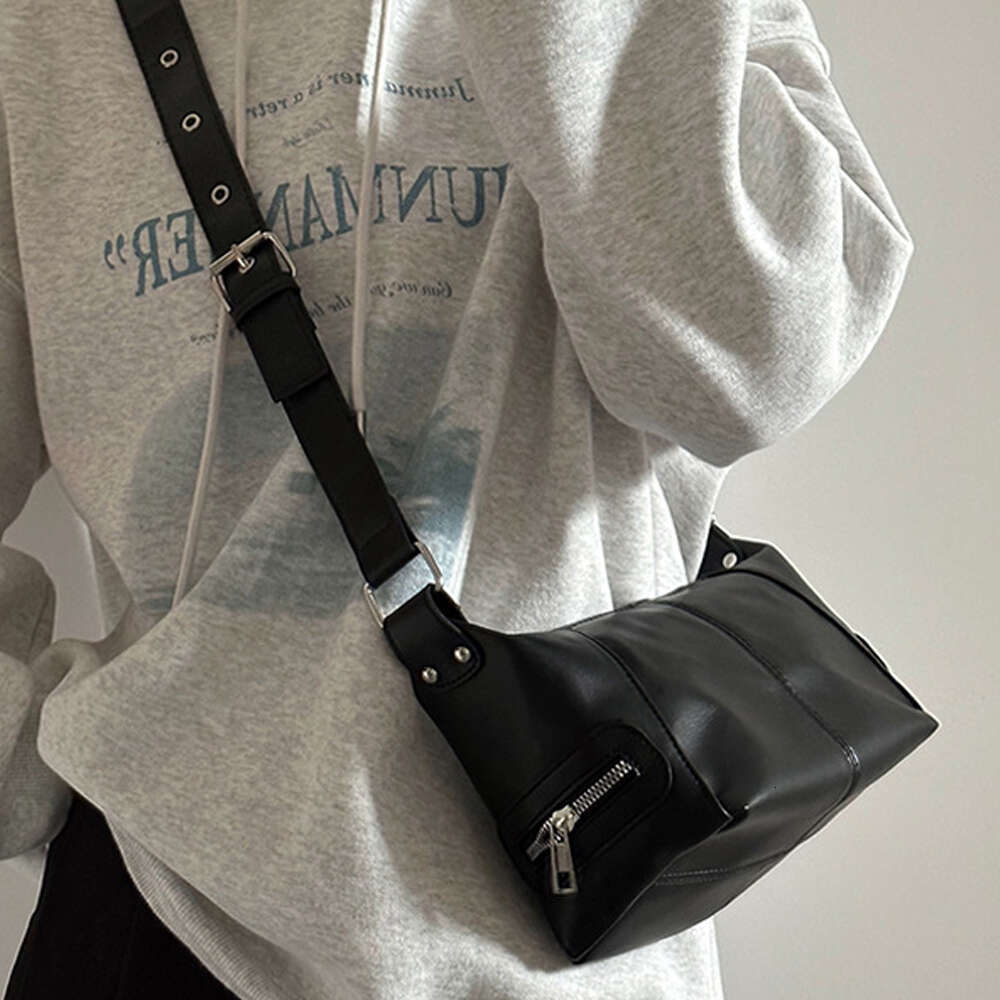 Y2K Korean Gothic Star Girl Black Handbag Haruku Aesthetic Vintage Shoulder Crossbody Bag Trendy Women Messenger Tote Bags