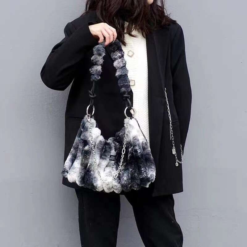 2025S Designer S New Model Chic Fall Winter Accessory Multi Color Tiedye Plush Crossbody Bag With Adjustable Strap