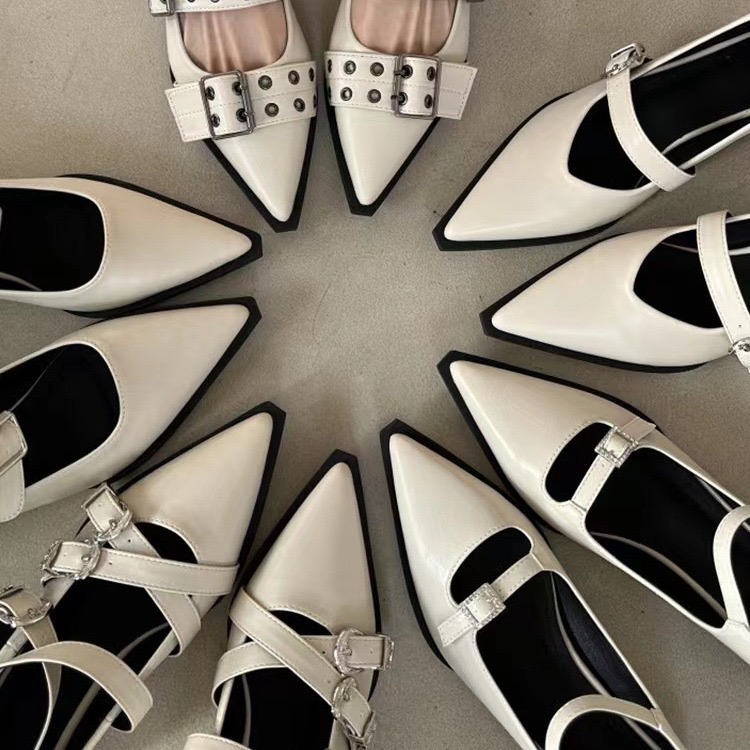 Designer New Women Flat With Buckle Fashion Pointed New Toe Ladies Flats Shoes Sgback Female Sandals Mules