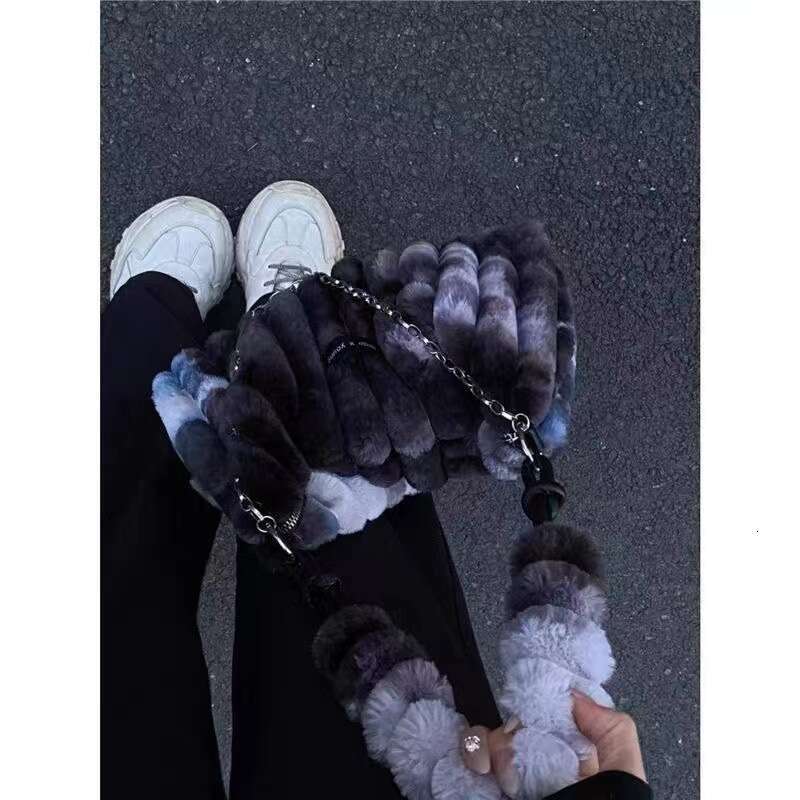 2025S Designer S New Model Chic Fall Winter Accessory Multi Color Tiedye Plush Crossbody Bag With Adjustable Strap