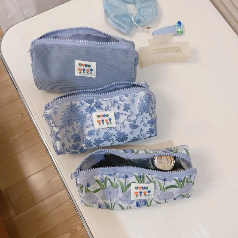Home>Products>Fashion>Blue>Flower Makeup Bag>Makeup Brush Organizer>Makeup Storage Bag 241031