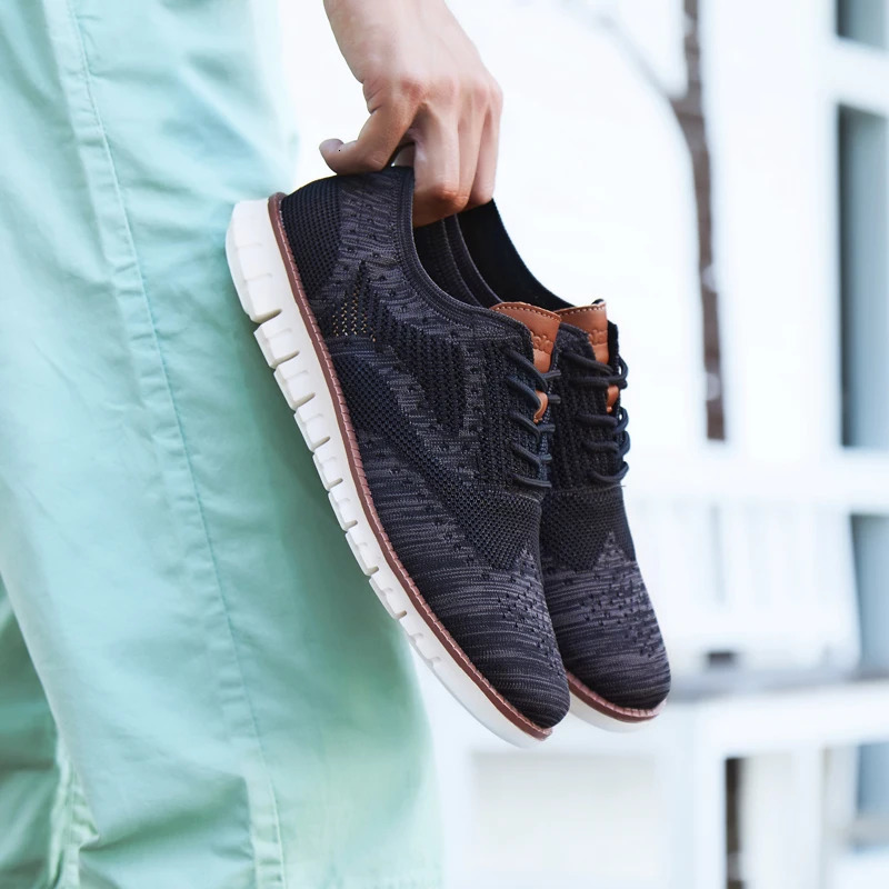 Summer Vintage Men Casual Shoes Men Business Formal Brogue Weave Carved Oxfords Wedding Dress Shoes Breathable sneakers 241031