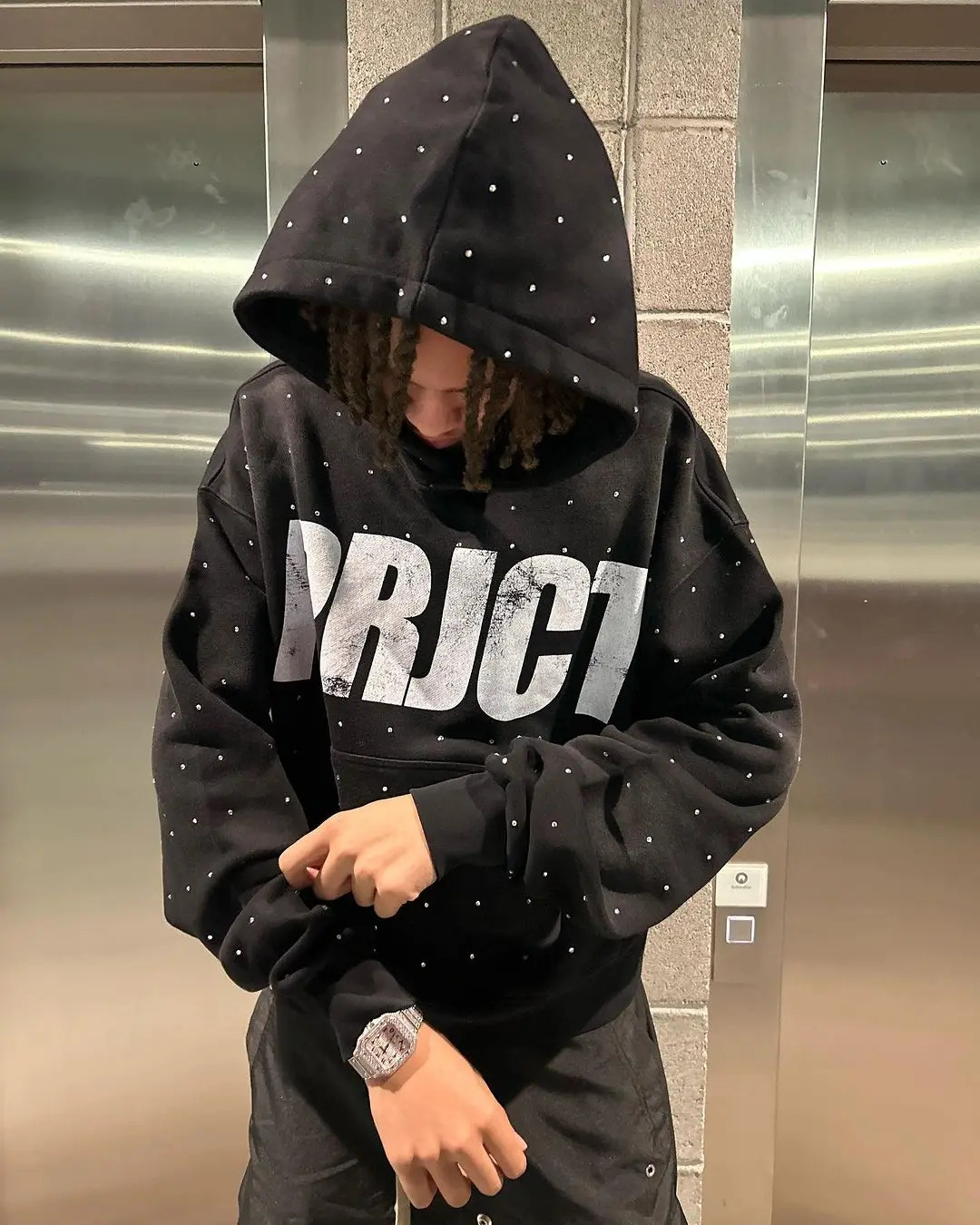 High Street Casual Hoodie Gothic Rhinestone Letter Print Pattern Mens and Womens Fashionable Hoodie Harajuku Retro Y2K Hoodie 241030