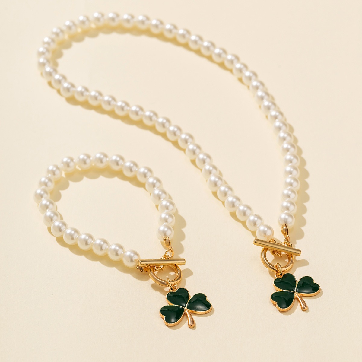 Amazon Hot Selling Baroque Pearl Necklace for Women Versatile High-end Niche Accessories Sweater Chain Accessories