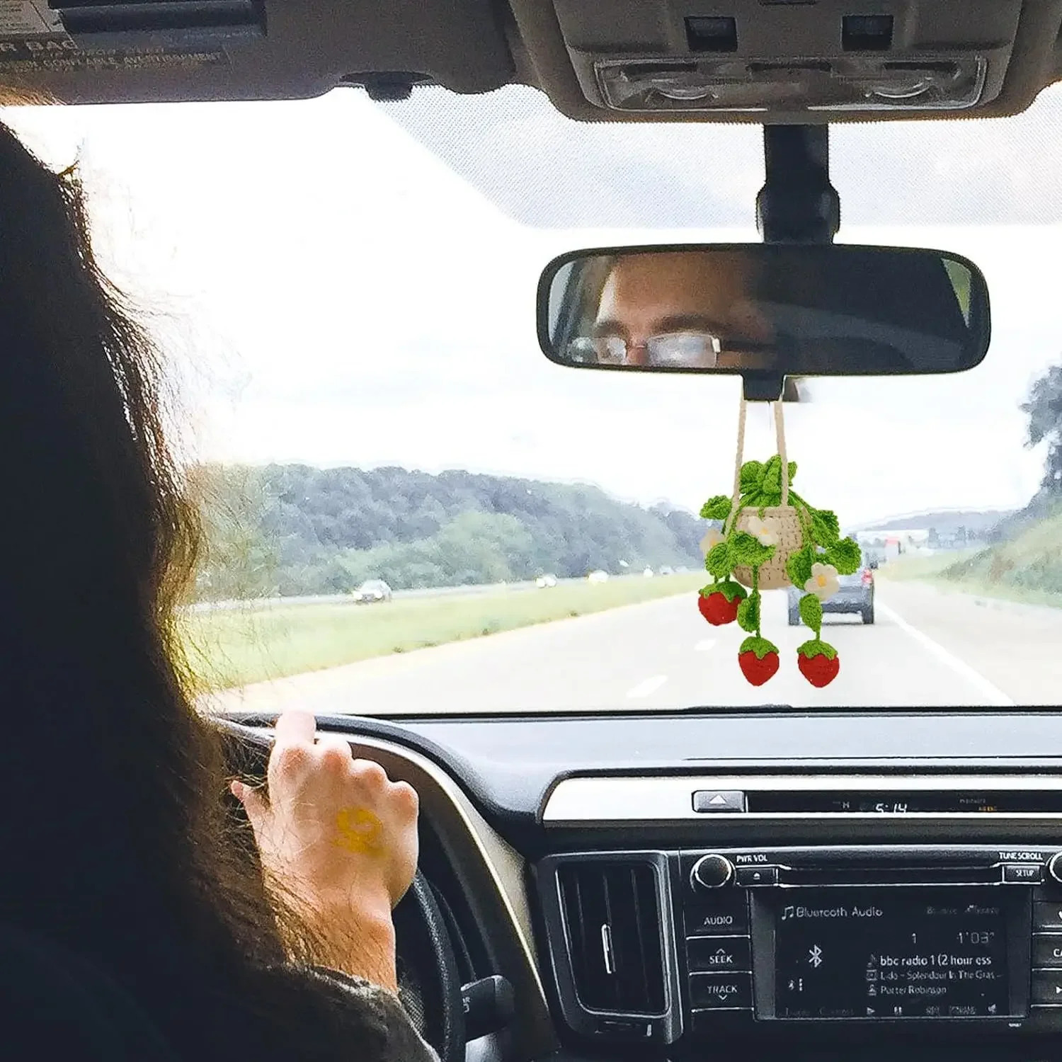 New Crochet Basket Strawberry Hanging Plant Decor Car Ornaments Charms For Rear View Mirror