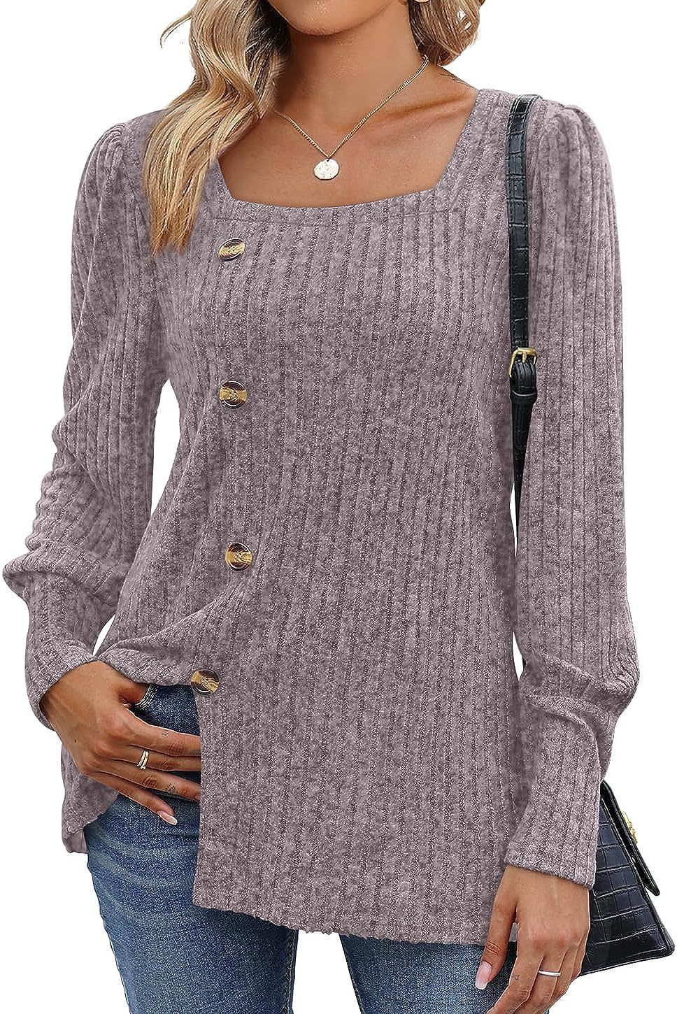 Designer's autumn and winter new item with buckle square collar long sleeved solid color t-shirt women's clothing