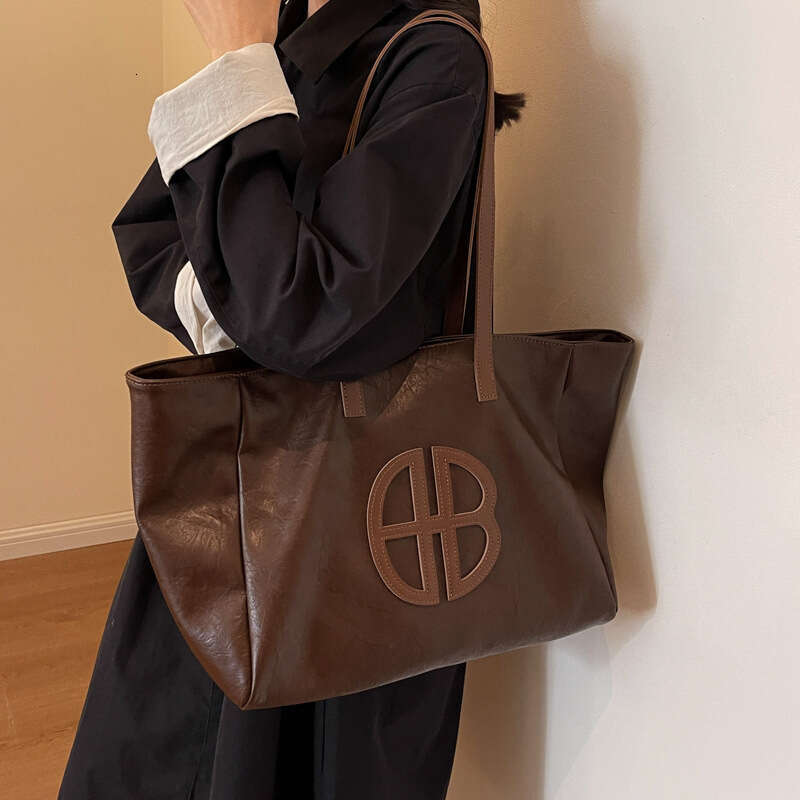 2025 pretty 2025 New Arrival: Women's Soft Leather Texture Shoulder Bag - beautiful Zipper Tote with Ample Capacity for Daily Commuting Arrival: 