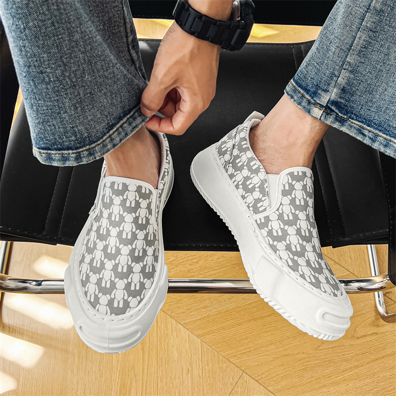 White Shoes, New Designer Men's Outdoor Breathable Canvas Fashion Casual Flat Shoes, Balanced College Style Board Shoes
