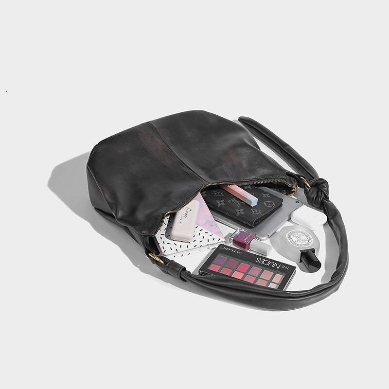 Advanced Simple Women's 2024 New Casual Joker Large-Capacity Shoulder Slung Handbag