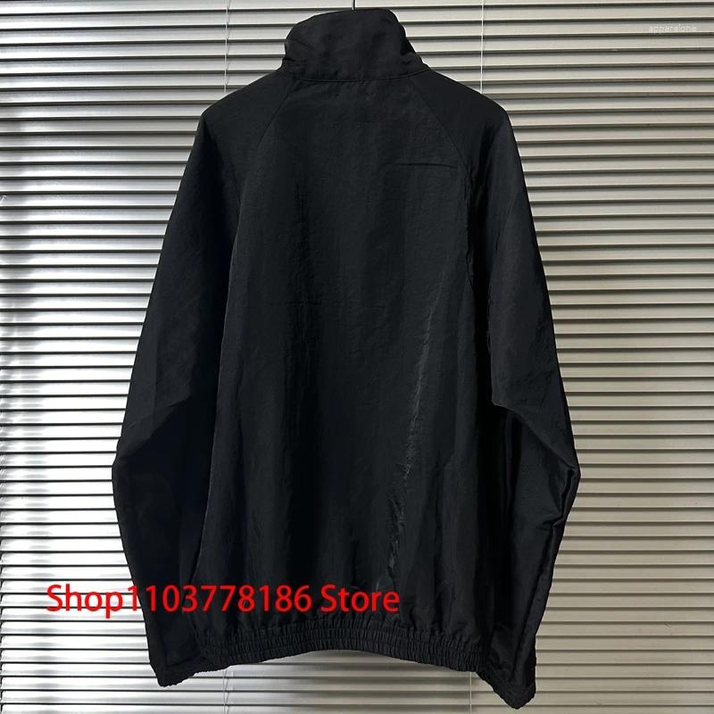 Mens Jackets Niche Fashion VUJADE Jacket Chest Embroidered Nylon Zipper Cardigan Classic Black All-match Casual VD Coat Streetwear Men