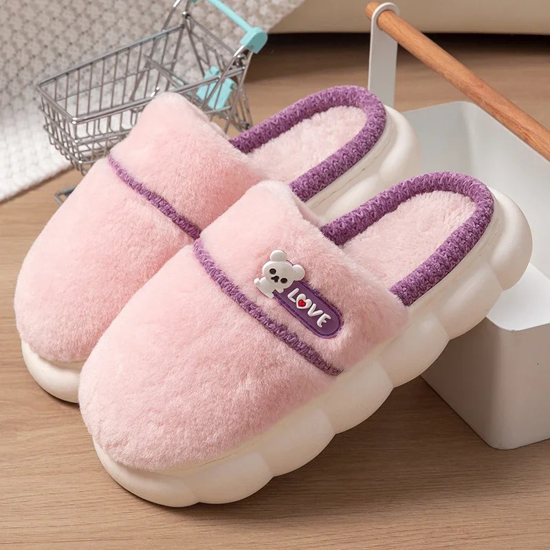 Winter home comfortable and warm womens cotton slippers EVA soft soled wool colored cotton shoes 241031