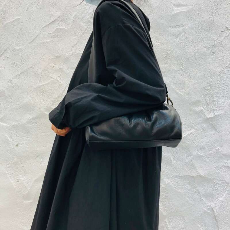 Women's 2024 New Niche Design Pleated Armpit Crossbody Bag