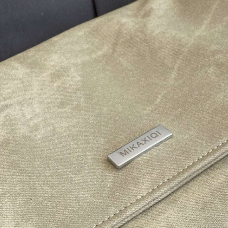 Ladies Commuter Retro Large Capacity Shoulder Bag Fashion Chain Handbag Girls Simple Crossbody PU Material