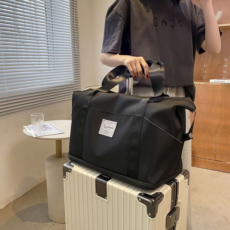 Large Capacity Travel Designer, Female, Lightweight Student, Handheld Boarding, Can Be Used As A Suitcase, Luggage Bag, Storage Bag