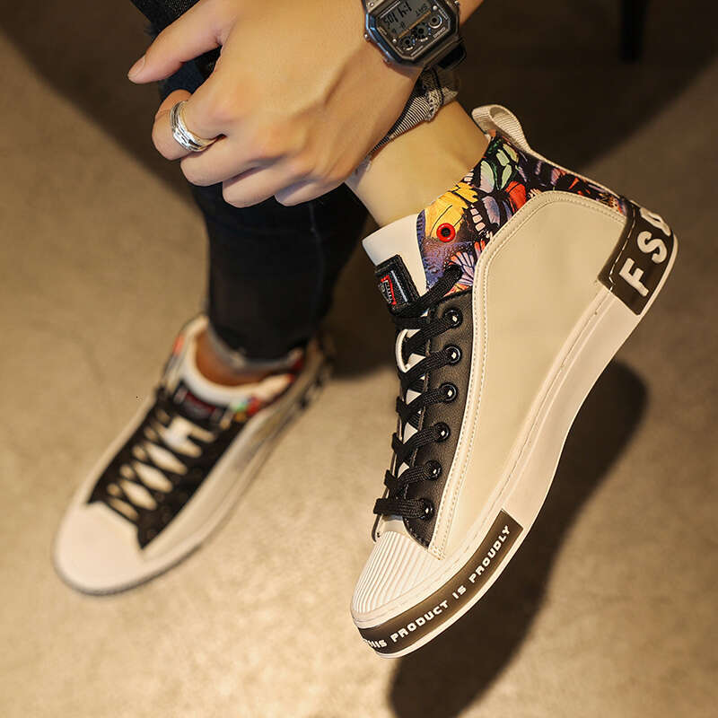 HKDQ New Brand Men's Sports Black High Top Sneakers Fashion Designer Men Outdoor Casual Skateboard Shoes