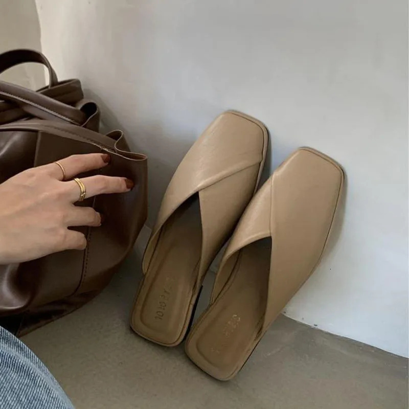 Flat Half Drag Slippers Square Toe Sandals SpringSummer Outside Wear Casual Soft Bottom Mules Low Heel Sapatos Femininos 241031