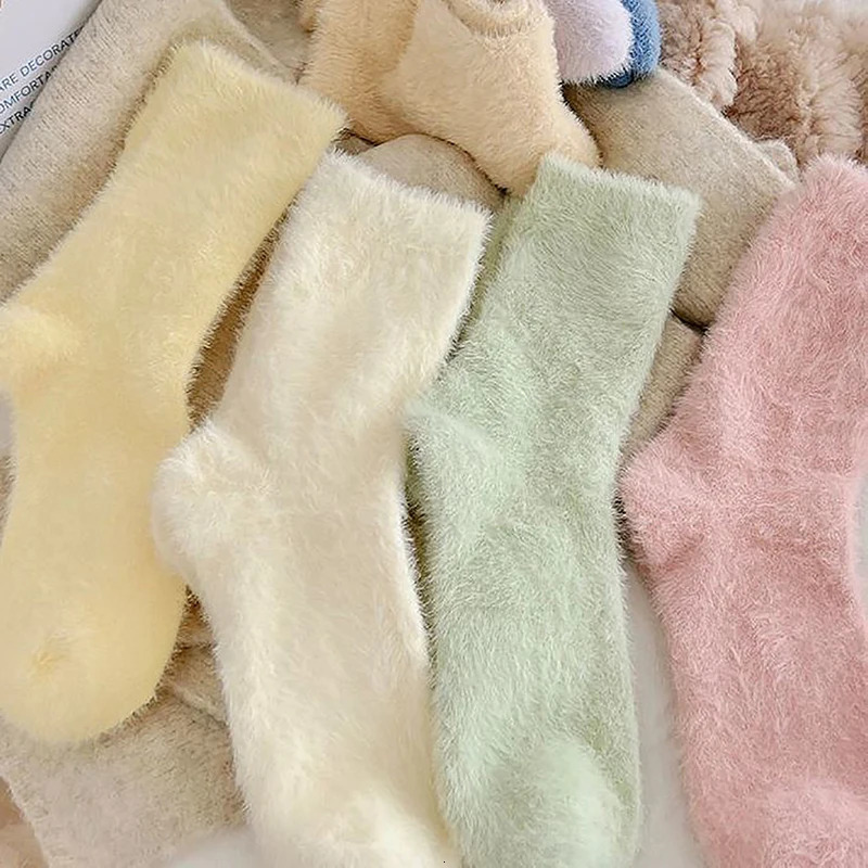 Super Soft Socks Mink Fleece for Women Ins Solid Winter Warm Thicken Coral Plush Socks Thermal Snow Home Sleep Floor Kawaii Sock 241031