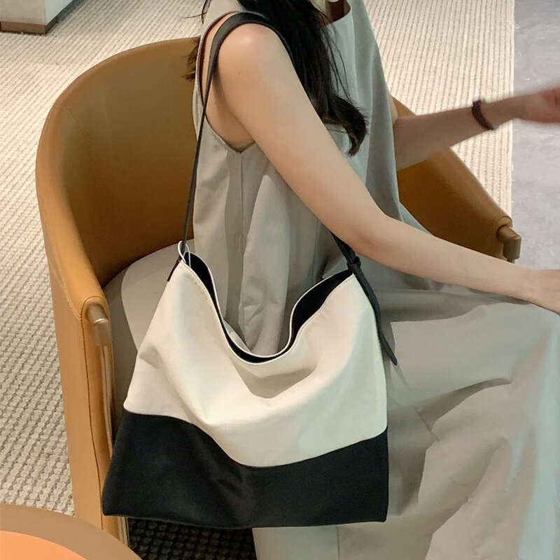 Contrasting Lazy Wind Shoulder Tote 2024 New Crossbody Cloth Large Capacity Shopping Bag