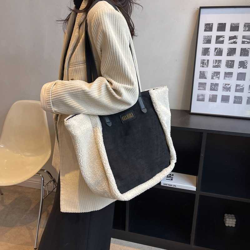 season lamb wool plush bag women, autumn winter new matte shoulder bag commuting 241015