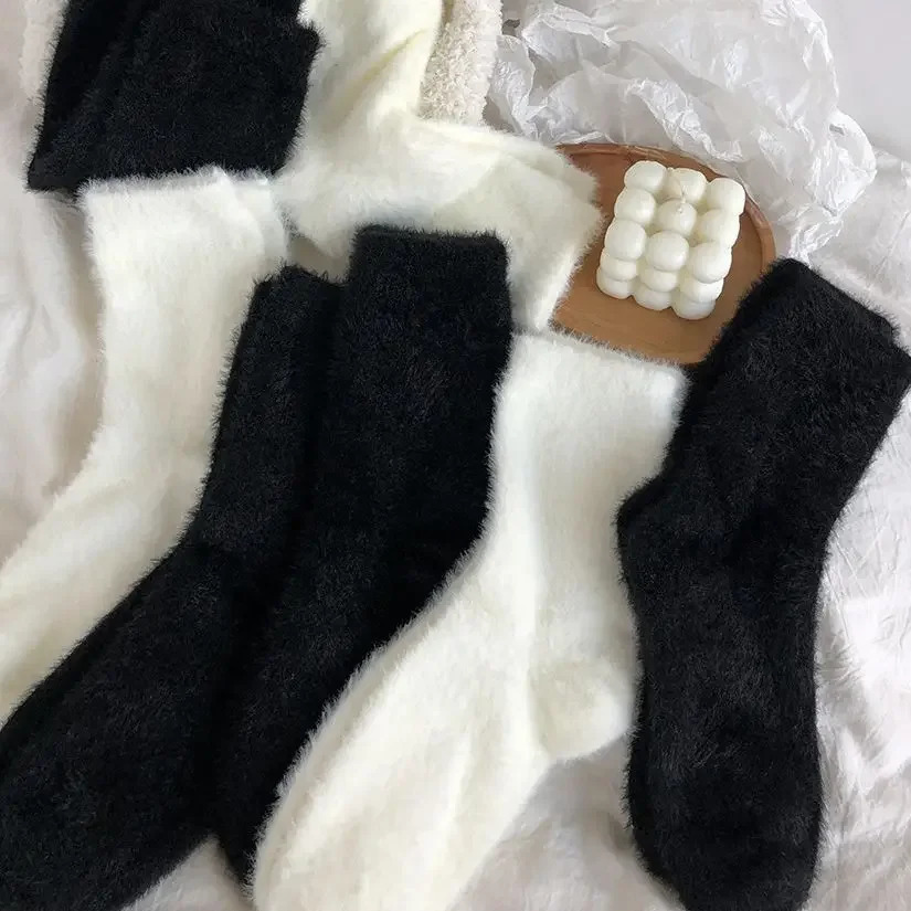 Mink Velvet Socks for Women and Men Autumn and Winter Thicken Thermal Coral Velvet Sleep Plush Floor Black White Socks Underwear 241031