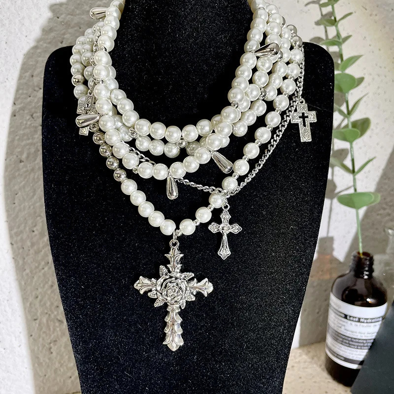 Gothic Fashion Rose Cross Pearl Bead Pendant Necklace Suitable for Women Cool Charm Aesthetic Accessories Retro Jewelry 241030