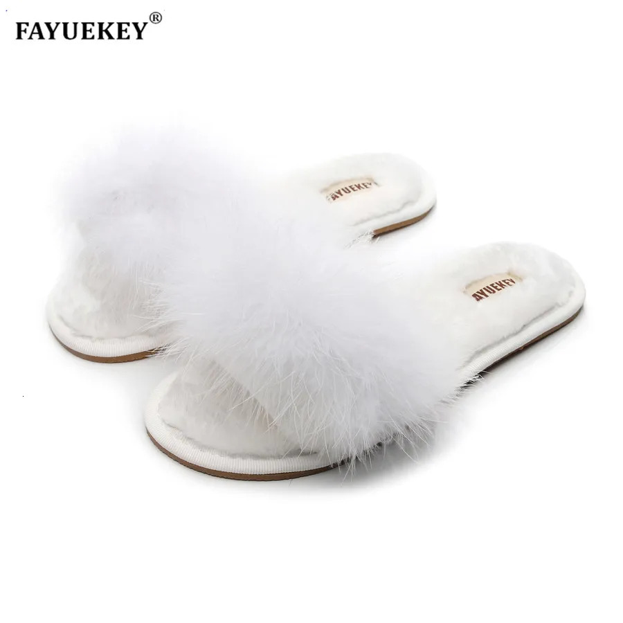 Fayuekey Spring Summer Winter Home Cotton Fluffy Fur Slippers Womens Wedding Floor Bedroom Flat Shoes 241031