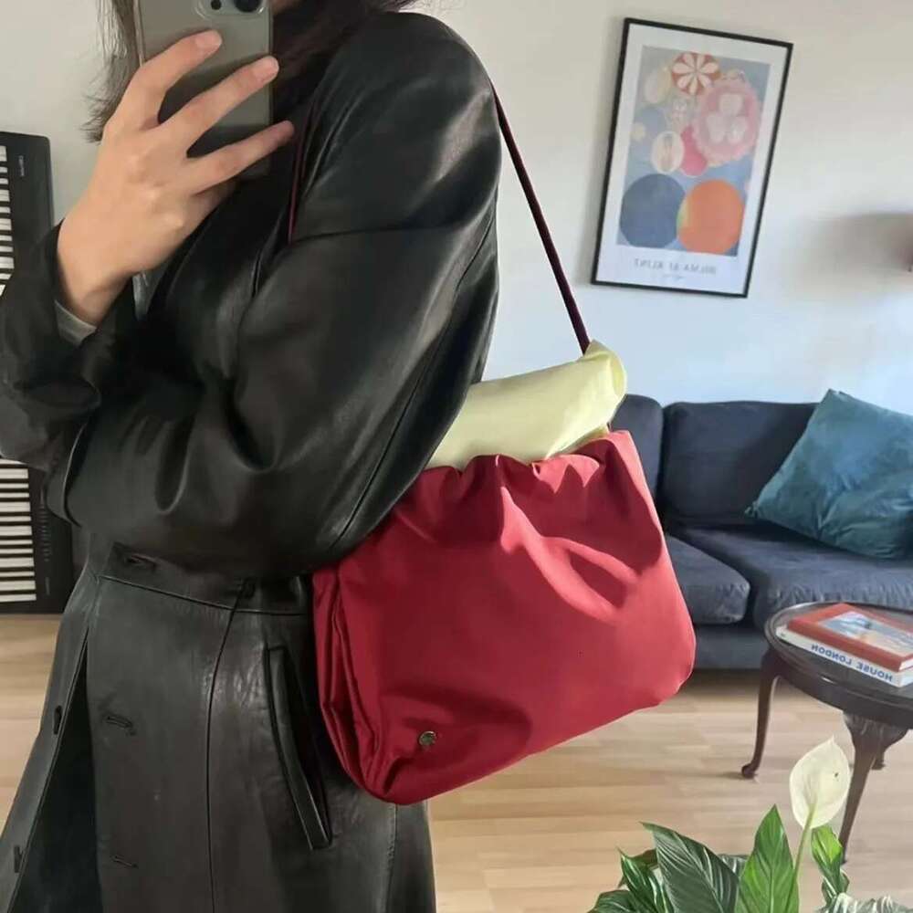 New Nylon Large Capacity Tote Shoulder Bag