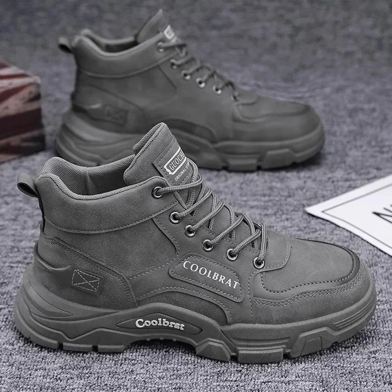 Mens Four Seasons Short Boots British Fashion Anti slip Comfortable Mountain Boots Sports and Leisure Shoes 241031