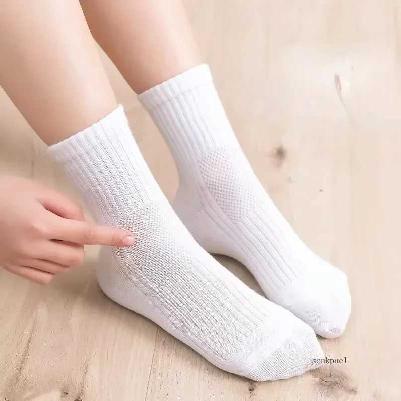 5 pairs/batch of black and white childrens socks casual baby girls boys cotton striped mesh summer autumn preparatory childrens socks W241030