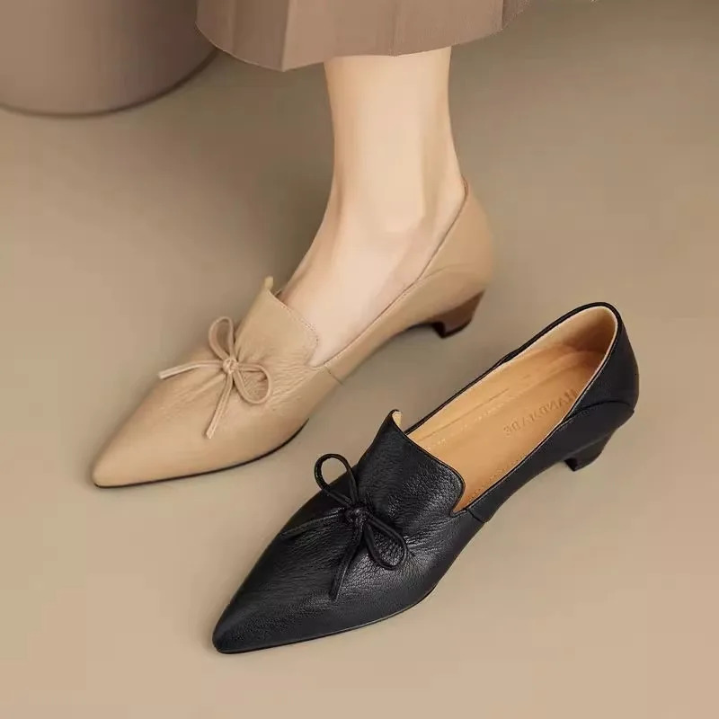 Phoentin plus size 42 office lady elegant black shoes Womens pointed Toe mid Heels 2024 Genuine leather retro pumps 241031