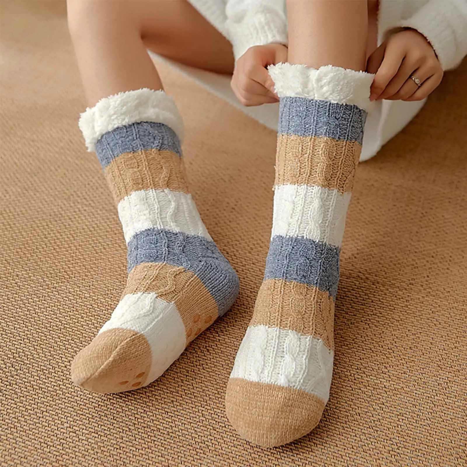 Women Winter Socks Warm Fluffy Contrast Color Striped Fleece Thicken Sleep Sock Fuzzy Plush House Sleeping Slipper Sock 241031