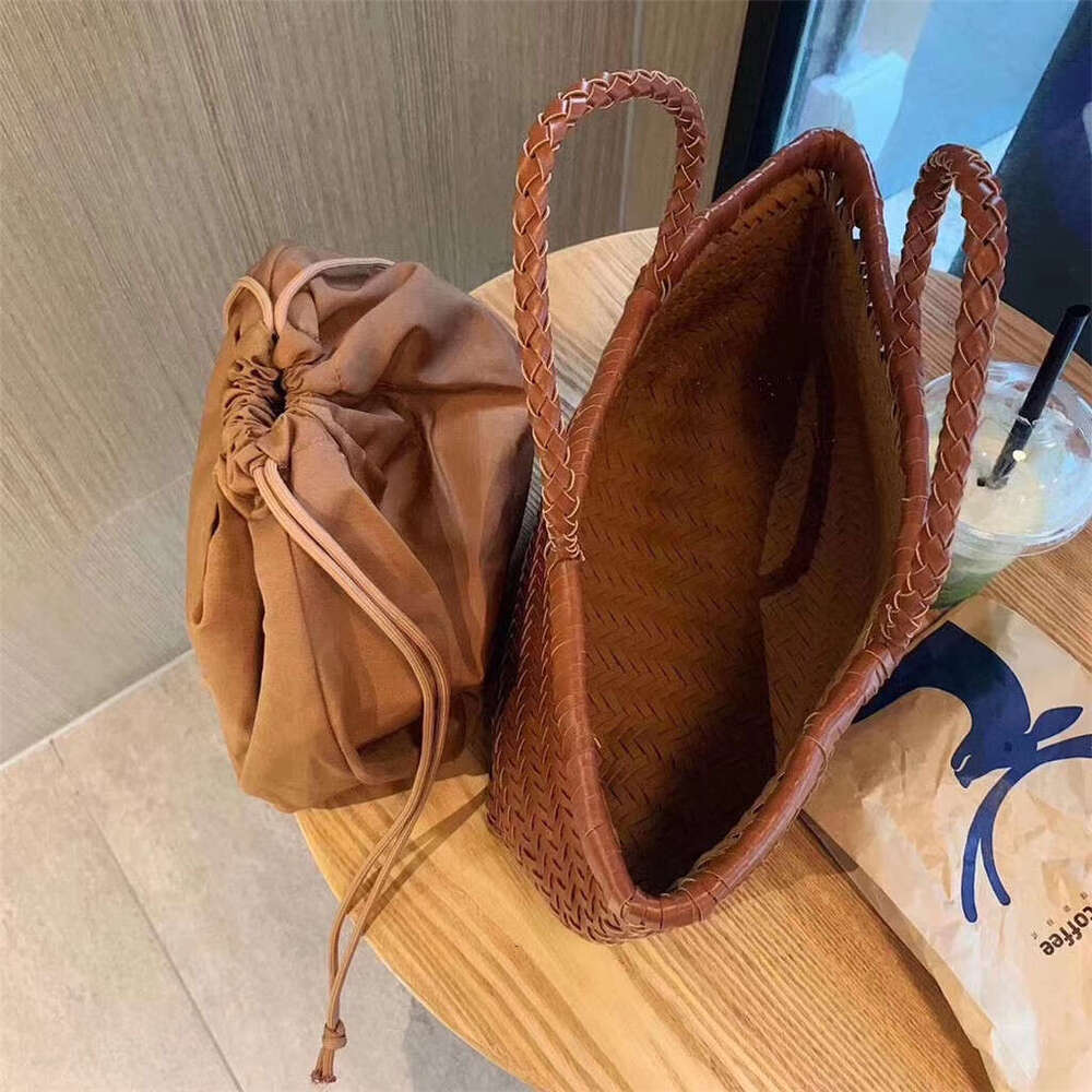 French Vegetable Basket PU Handmade Woven Seaside Vacation Handbag Women 2024 Large Capacity Retro Trendy Tote Bag