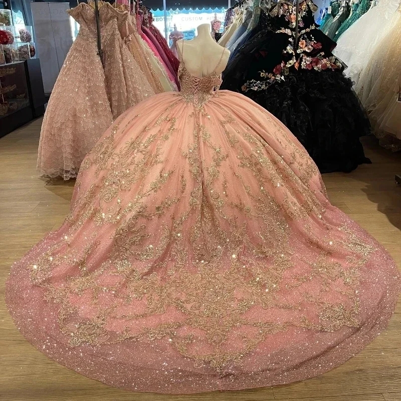 Shiny Pink Ball Gown Quinceanera Dresses Gold Appliques Lace Beads Tull Sweet Birthday Party Dress Vestido De Anos