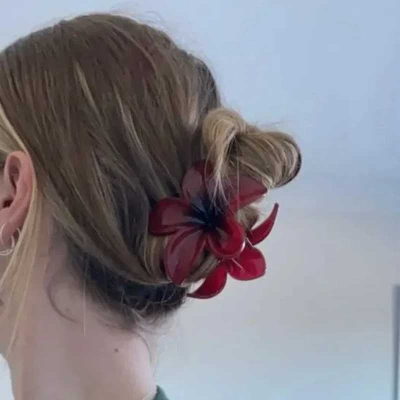 Red flower hair clip used for trendy writing sweet hair clips crab clip buckets mujer Hawaiian clothing girls hair accessories X241030