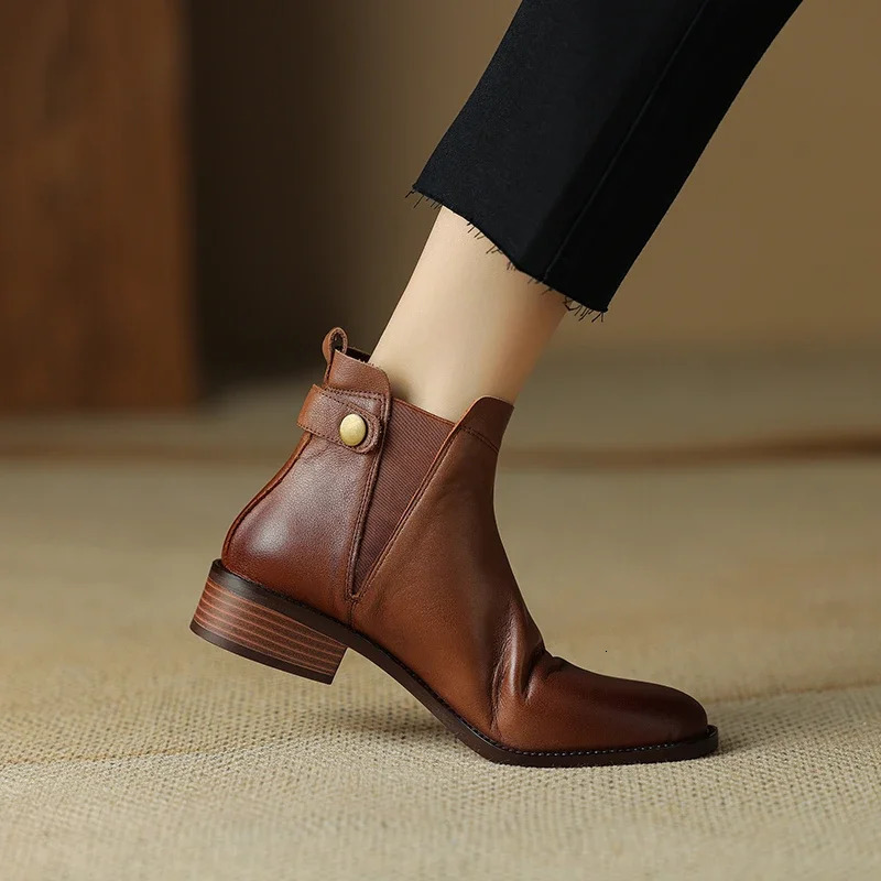 English Style Short Boots for Women Thick Heeled Soft Leather Chelsea Boots Spring Autumn Ankle Boot French Office Shoe 241030