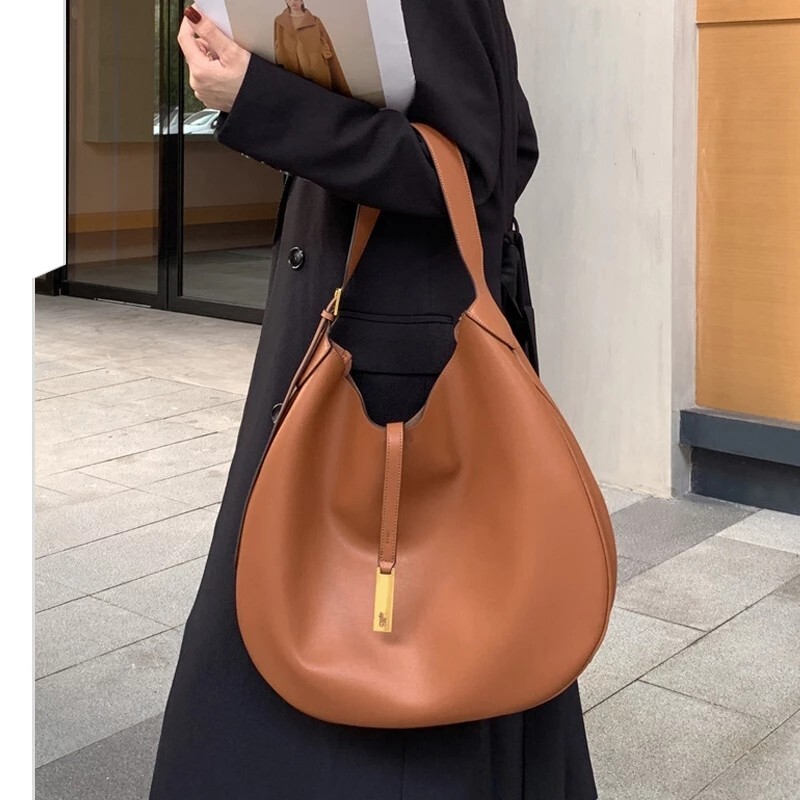 UKF Designer Tote Bag For Women Trend Large Capacity Shoulder Side Bags Leisure Crossbody Retro Handbag
