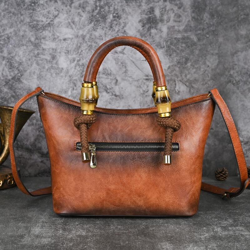 MOTAORA Vintage Emed Leather Handbag For Women's 2024 New Large Capacity Shoulder Bags Lady Purse Mobile Phone Crossover Bag