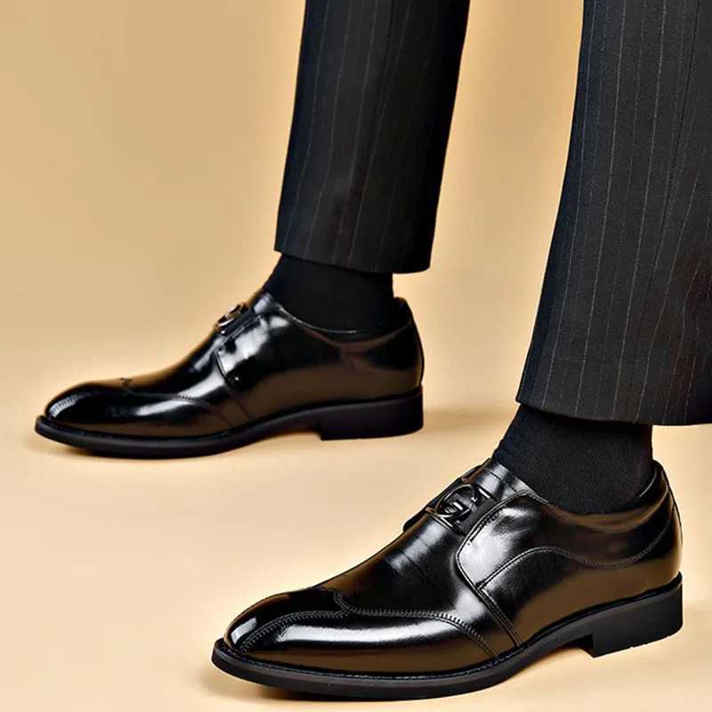 New Stylish Mens Pointed Oxford Wedding Leather Men Dress Shoes Gentleman Off Man Shoe Y250222