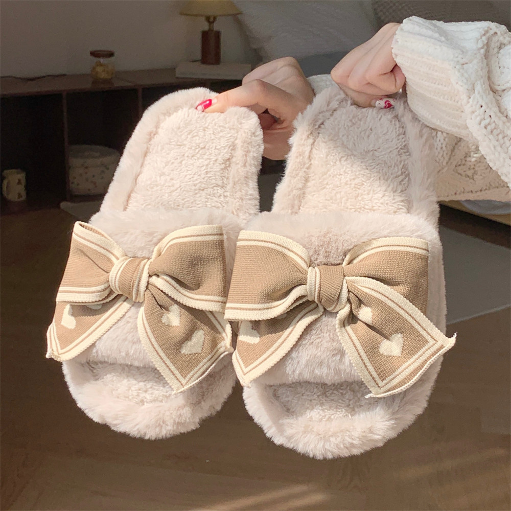 Soft soled home summer slippers for girls Heart bow Indoor street sandals for girls slippers