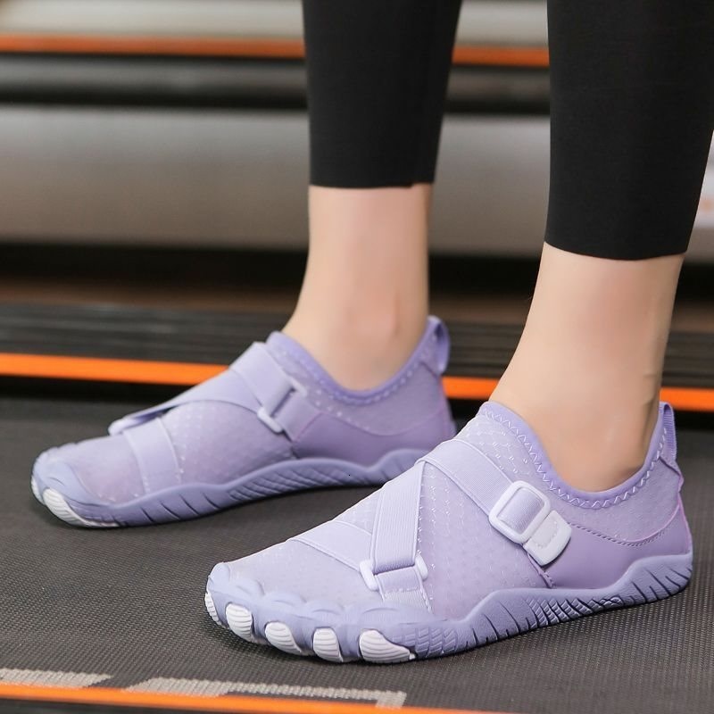 Designer shoes Hard pull yoga, men's women's river tracing deep squat indoor fitness shoes, anti slip soft soles, running, jumping, and rope