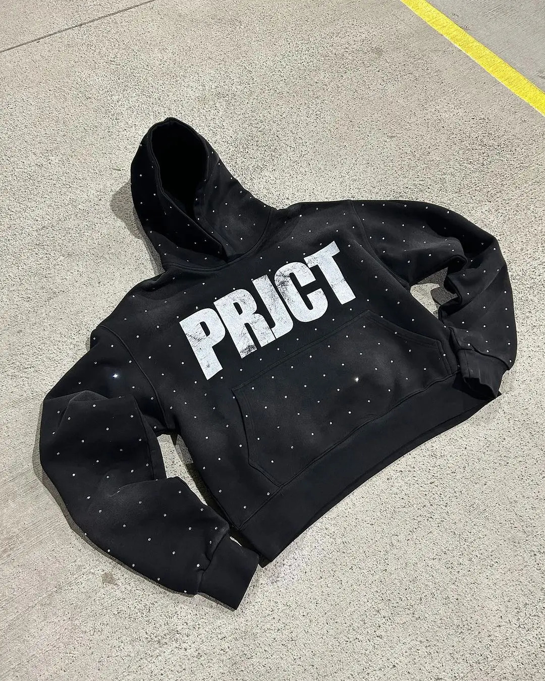 High Street Casual Hoodie Gothic Rhinestone Letter Print Pattern Mens and Womens Fashionable Hoodie Harajuku Retro Y2K Hoodie 241030
