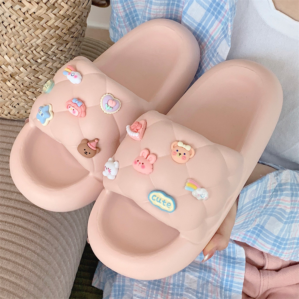 Sweet cartoon sandals summer wear casual comfortable soft bottom soft cute bear summer slippers female
