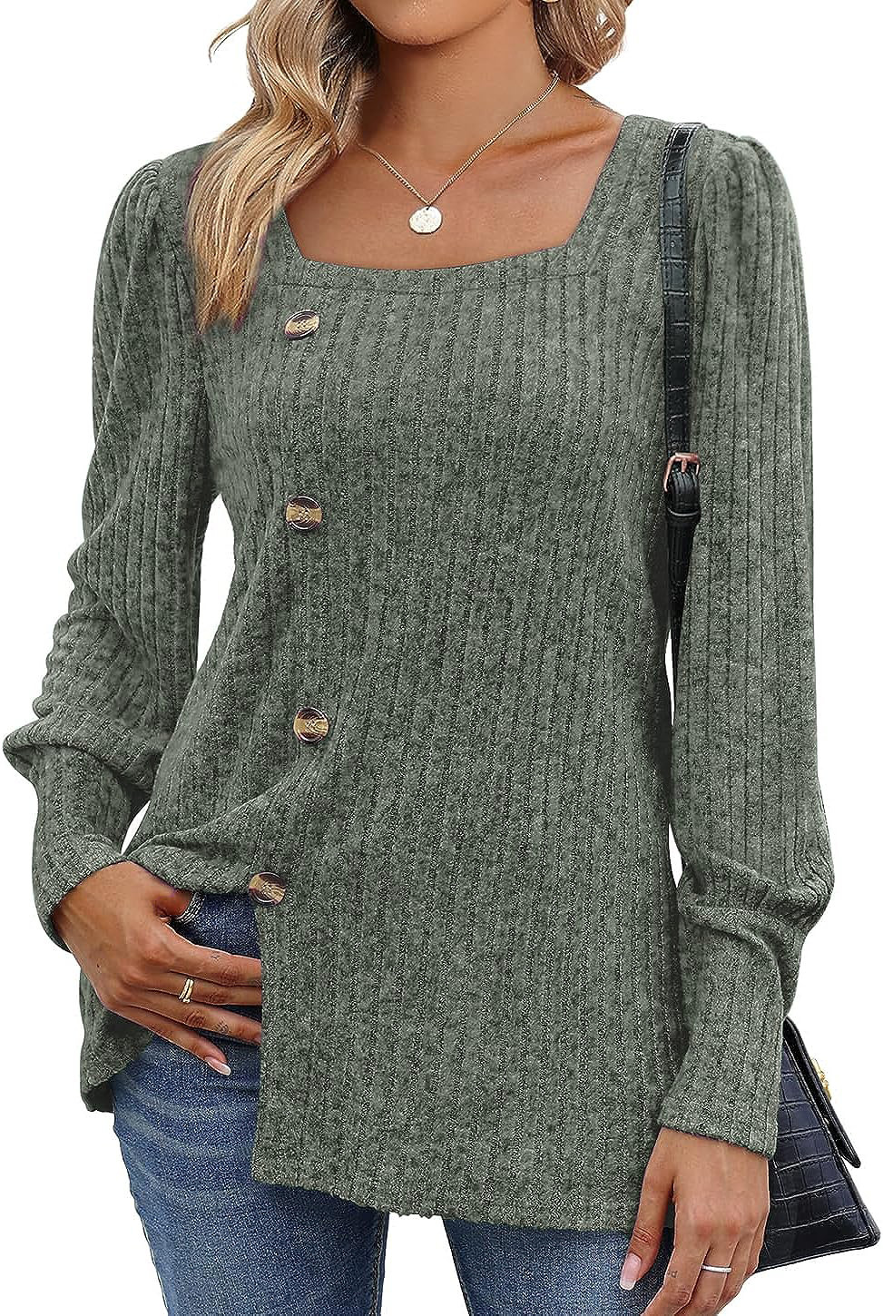 Designer's autumn and winter new item with buckle square collar long sleeved solid color t-shirt women's clothing