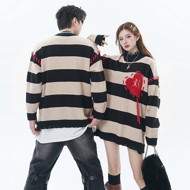 Men's Sweaters Men Ripped Streetwear Harajuku Knitted Heart Black Striped Holes Jumper 2023 Hip Hop Fashion Loose Pullover 230831
